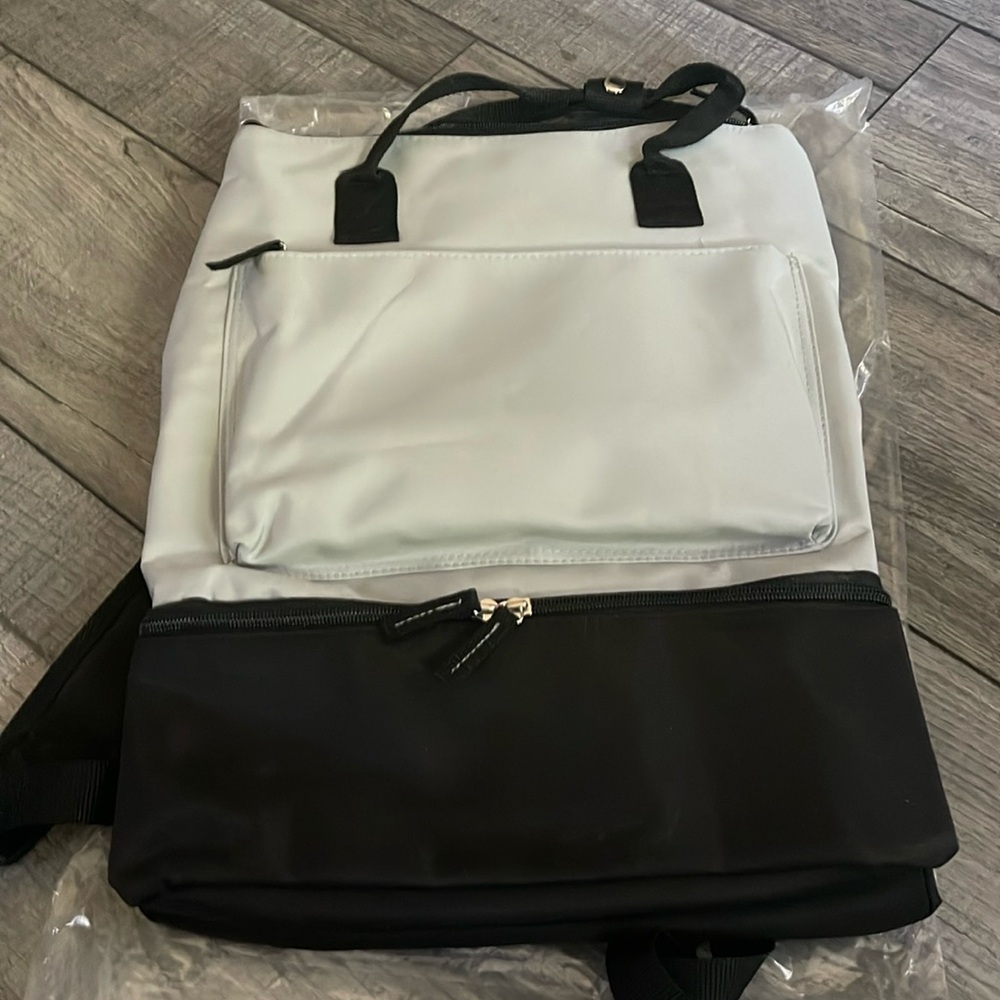 NEW DSW Backpack Gray Silver Black